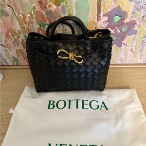 Bottega Veneta Black Woven Leather Bag